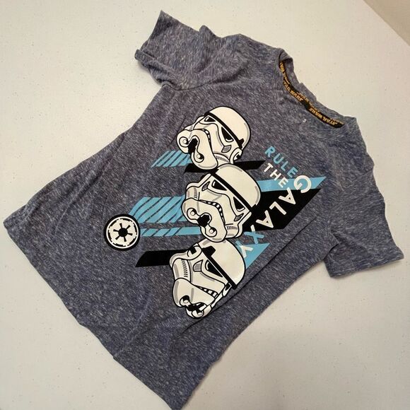 Star Wars storm trooper t shirt size 5 - Picture 1 of 5